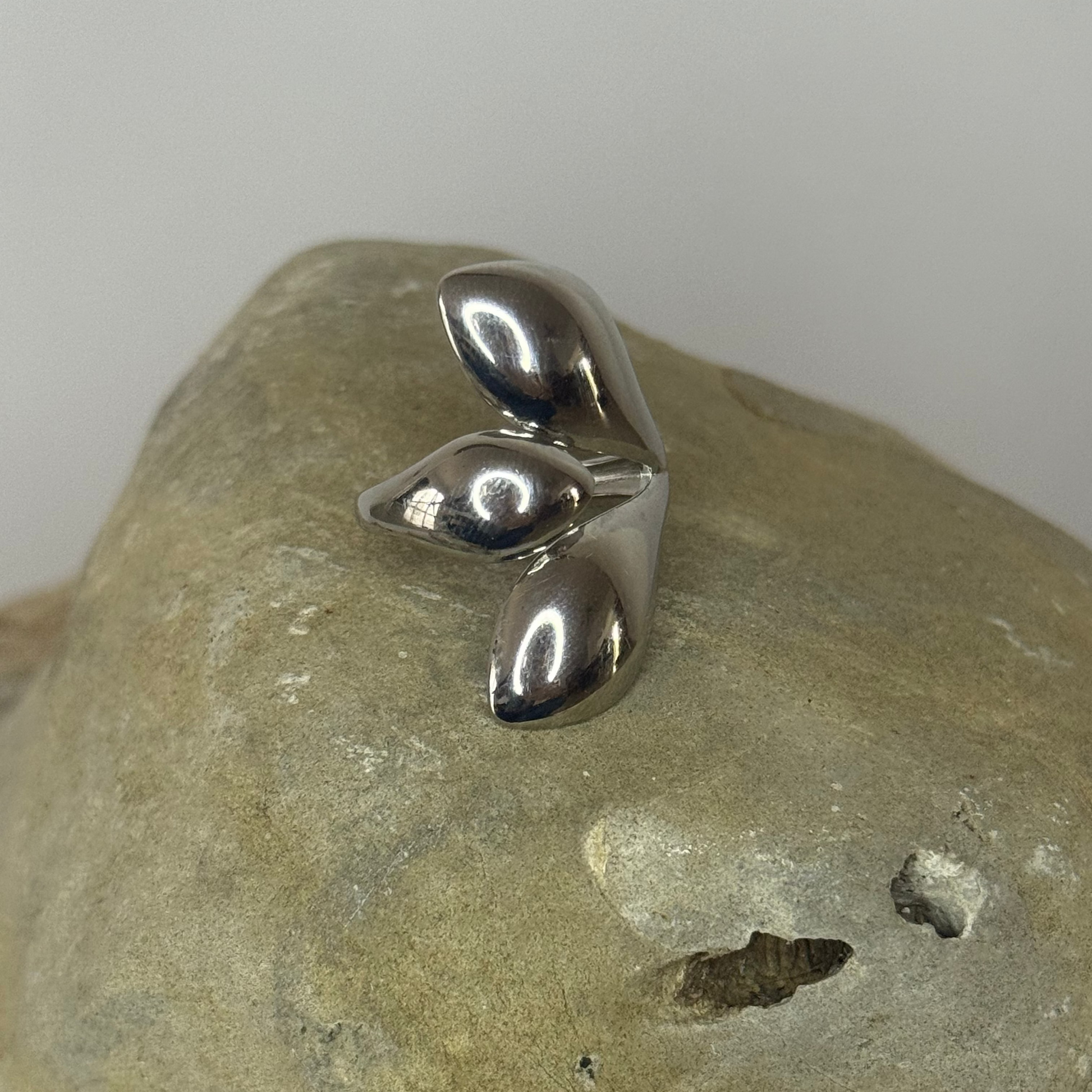 Anillo 3 Hojas Chunky